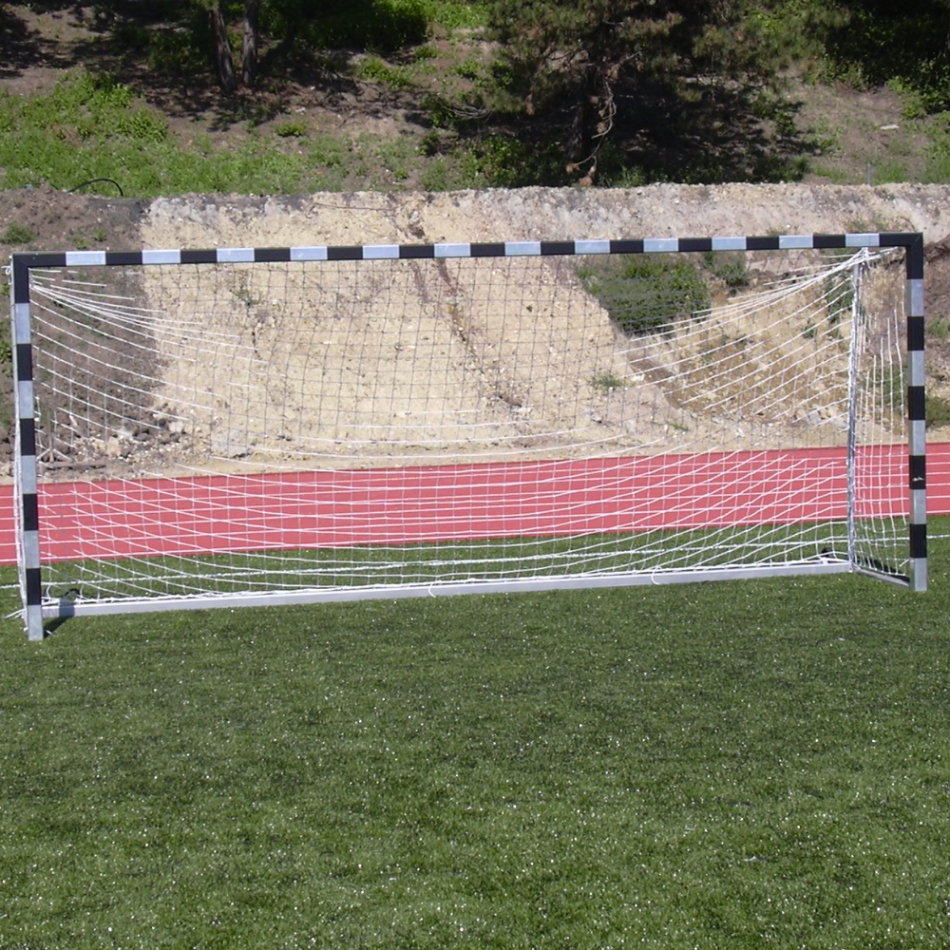 Poartă fotbal 5x2 m, din aluminiu, cu fixare specială, profil oval 10x12 cm,cu contragreutate, cu roti demo